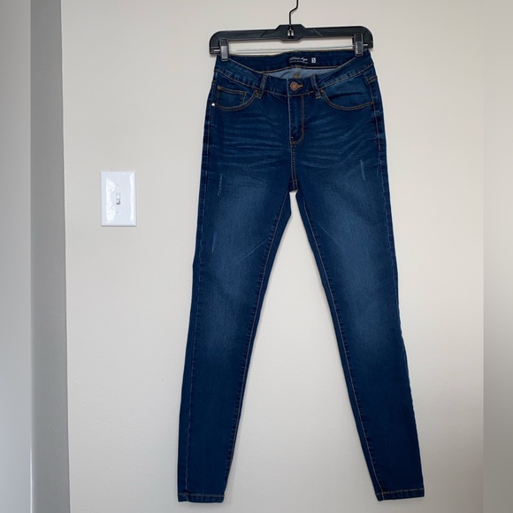 NWOT Blue Age Skinny Jeans Size 5 - Picture 1 of 8
